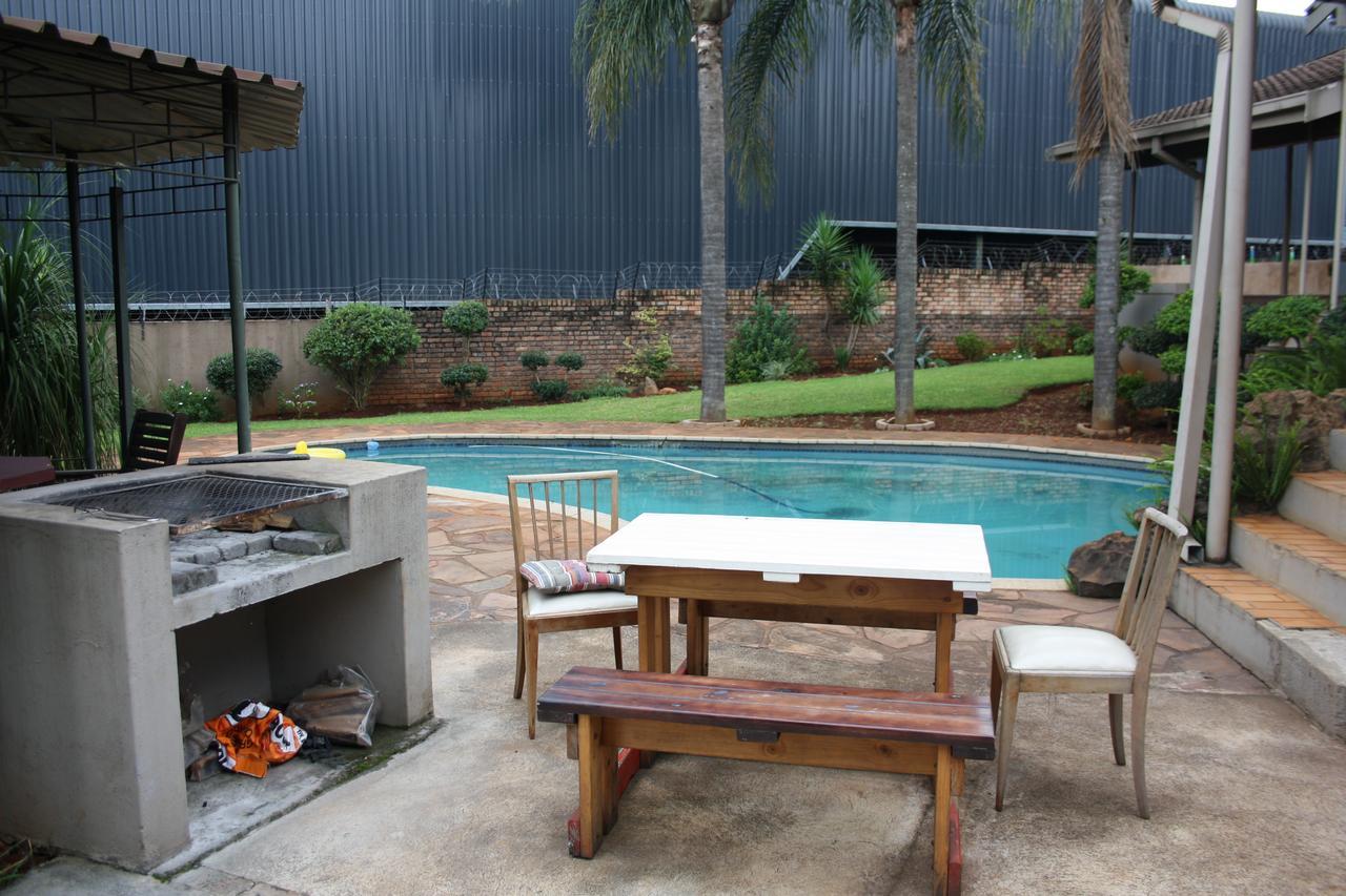 Kusha Two Hotel Sabie Exterior foto